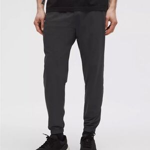 Lululemon Men’s Surge Jogger